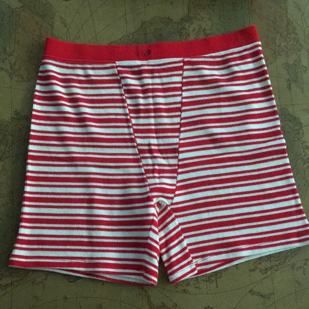 Pink Victoria’s Secret Red and White Striped Comfy Oversized Pajama Set - Picture 5 of 11
